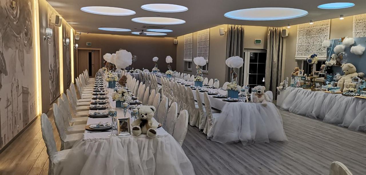 Hotel Sevilla Gold Leczeszyce Kültér fotó